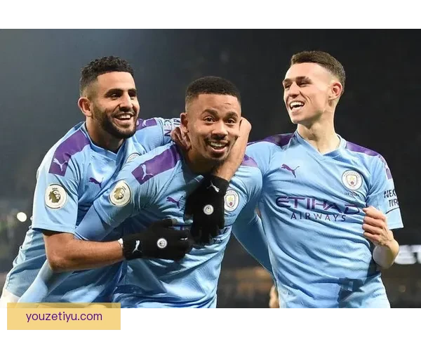 利物浦迎战曼城:英超豪强巅峰对决,谁能笑到最后? 利物浦迎战曼城:英超豪强巅峰对决,谁能笑到最后?